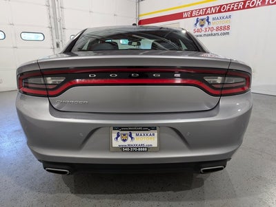 2016 Dodge Charger 3.6 L V6 SE