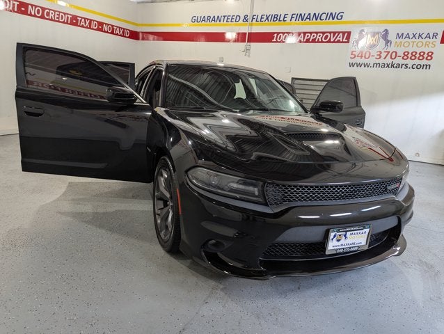 2019 Dodge Charger 5.7L 8 Cyl R/T RWD