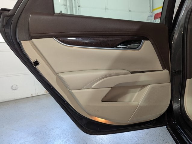 2015 Cadillac XTS 3.6L 6 Cyl AWD 4dr Sdn Luxury AWD