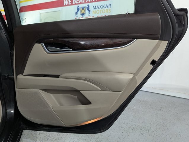 2015 Cadillac XTS 3.6L 6 Cyl AWD 4dr Sdn Luxury AWD