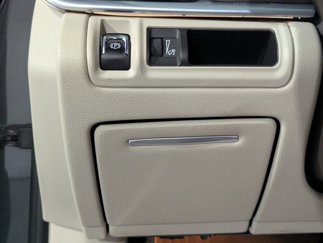 2015 Cadillac XTS 3.6L 6 Cyl AWD 4dr Sdn Luxury AWD