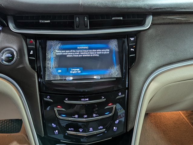 2015 Cadillac XTS 3.6L 6 Cyl AWD 4dr Sdn Luxury AWD