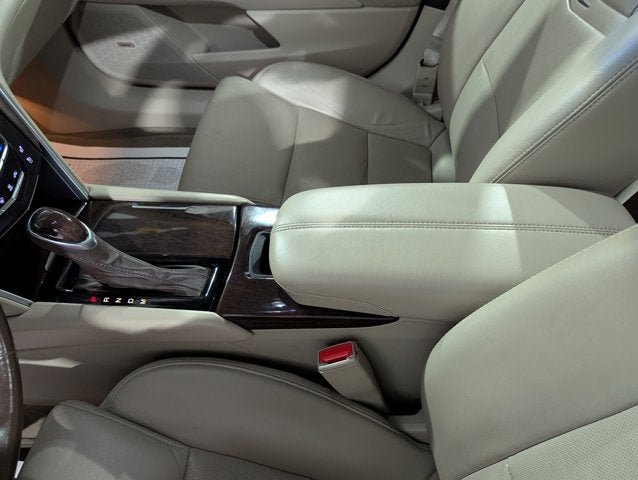 2015 Cadillac XTS 3.6L 6 Cyl AWD 4dr Sdn Luxury AWD