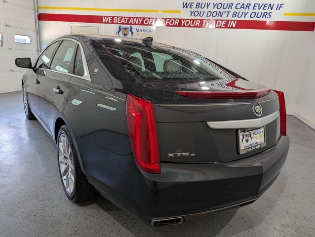 2015 Cadillac XTS 3.6L 6 Cyl AWD 4dr Sdn Luxury AWD