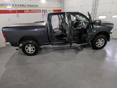 2017 RAM 3500 6.7L 6 Cyl Turbo Diesel Big Horn 4x4 Crew Cab 6'4" Box
