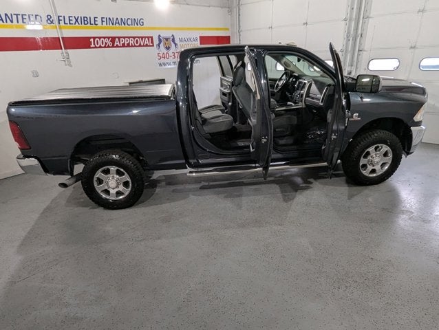 2017 RAM 3500 6.7L 6 Cyl Turbo Diesel Big Horn 4x4 Crew Cab 6'4" Box