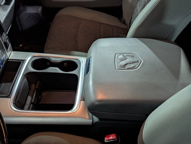 2017 RAM 3500 6.7L 6 Cyl Turbo Diesel Big Horn 4x4 Crew Cab 6'4" Box