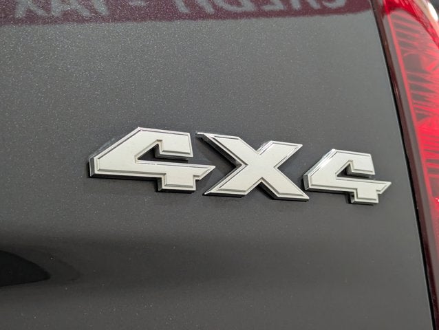 2017 RAM 3500 6.7L 6 Cyl Turbo Diesel Big Horn 4x4 Crew Cab 6'4" Box