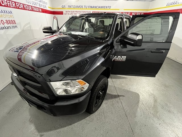 2016 RAM 3500 5.7L 8 Cyl 4WD Crew Cab 169" Tradesman