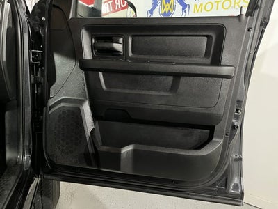 2016 RAM 3500 5.7L 8 Cyl 4WD Crew Cab 169" Tradesman