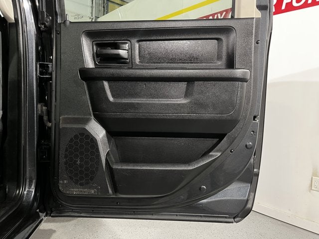 2016 RAM 3500 5.7L 8 Cyl 4WD Crew Cab 169" Tradesman