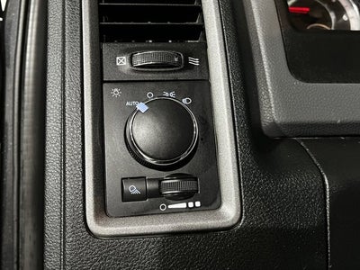 2016 RAM 3500 5.7L 8 Cyl 4WD Crew Cab 169" Tradesman