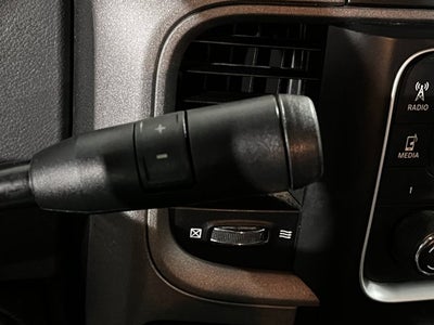 2016 RAM 3500 5.7L 8 Cyl 4WD Crew Cab 169" Tradesman