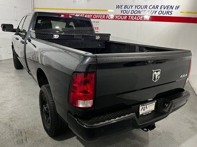 2016 RAM 3500 5.7L 8 Cyl 4WD Crew Cab 169" Tradesman