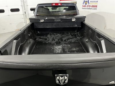 2016 RAM 3500 5.7L 8 Cyl 4WD Crew Cab 169" Tradesman