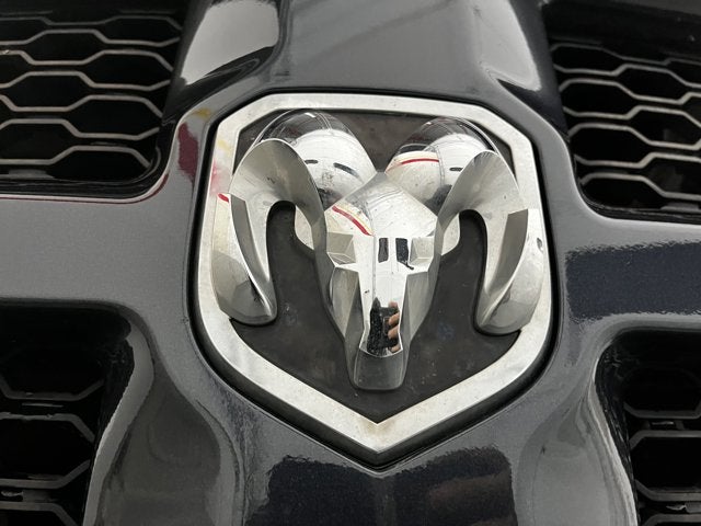 2016 RAM 3500 5.7L 8 Cyl 4WD Crew Cab 169" Tradesman