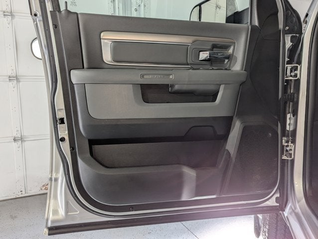 2015 RAM 3500 6.7L 6Cyl Turbo Diesel 4WD SLT