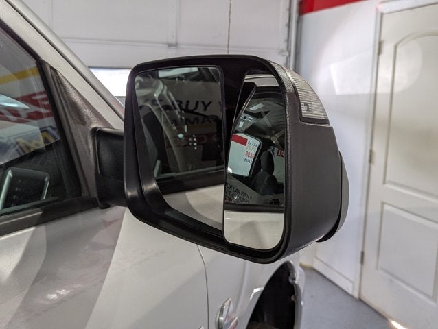 2015 RAM 3500 6.7L 6Cyl Turbo Diesel 4WD SLT