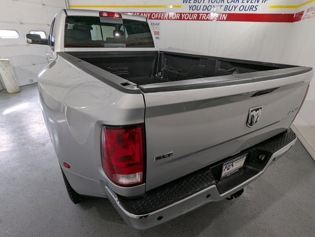 2015 RAM 3500 6.7L 6Cyl Turbo Diesel 4WD SLT