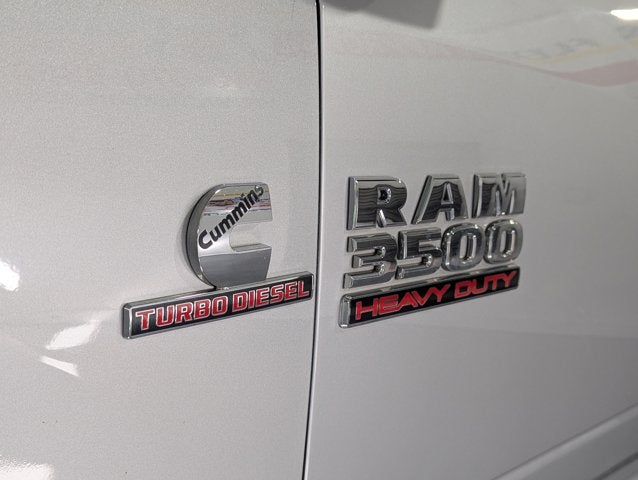 2015 RAM 3500 6.7L 6Cyl Turbo Diesel 4WD SLT