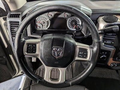 2017 RAM 3500 6.7L 6 Cyl Turbo Diesel Laramie 4x4 Crew Cab 8' Box