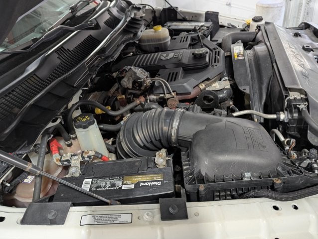 2017 RAM 3500 6.7L 6 Cyl Turbo Diesel Laramie 4x4 Crew Cab 8' Box