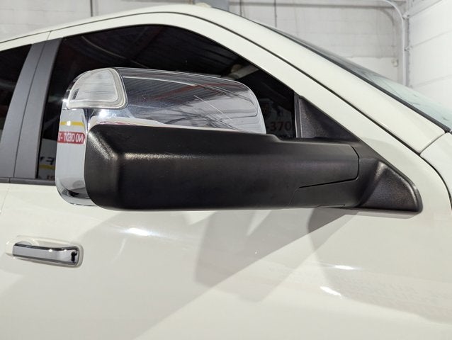 2017 RAM 3500 6.7L 6 Cyl Turbo Diesel Laramie 4x4 Crew Cab 8' Box