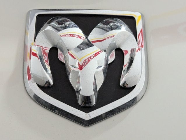 2017 RAM 3500 6.7L 6 Cyl Turbo Diesel Laramie 4x4 Crew Cab 8' Box