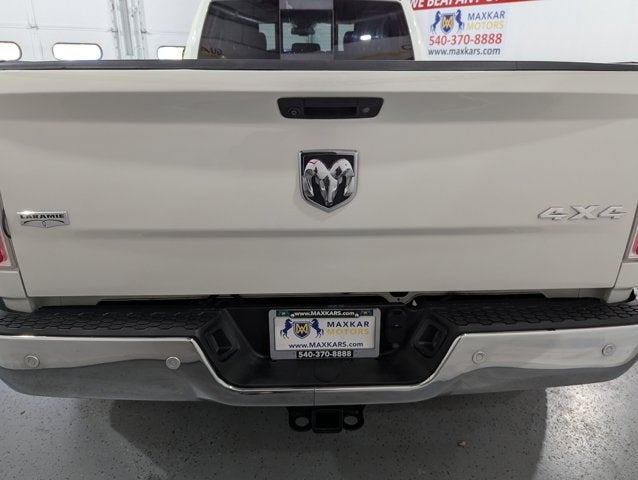 2017 RAM 3500 6.7L 6 Cyl Turbo Diesel Laramie 4x4 Crew Cab 8' Box