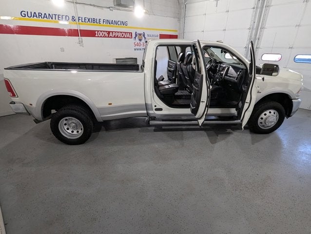 2017 RAM 3500 6.7L 6 Cyl Turbo Diesel Laramie 4x4 Crew Cab 8' Box