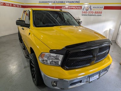 2016 RAM 1500 5.7L 4WD 4WD Crew Cab 140.5" Big Horn