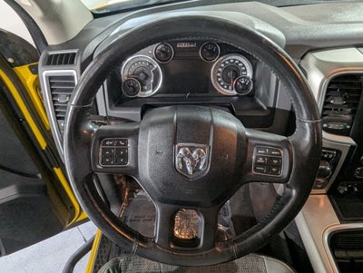 2016 RAM 1500 5.7L 4WD 4WD Crew Cab 140.5" Big Horn