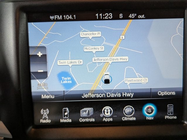 2016 RAM 1500 5.7L 4WD 4WD Crew Cab 140.5" Big Horn