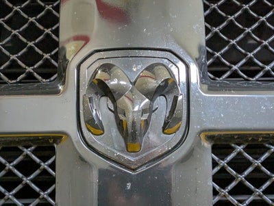 2016 RAM 1500 5.7L 4WD 4WD Crew Cab 140.5" Big Horn