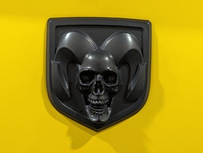 2016 RAM 1500 5.7L 4WD 4WD Crew Cab 140.5" Big Horn