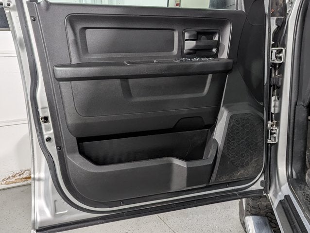 2018 RAM 2500 6.4L 8 Cyl Tradesman 4x4 Crew Cab 6'4" Box