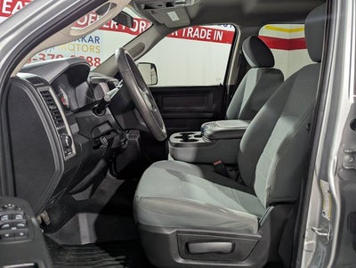 2018 RAM 2500 6.4L 8 Cyl Tradesman 4x4 Crew Cab 6'4" Box