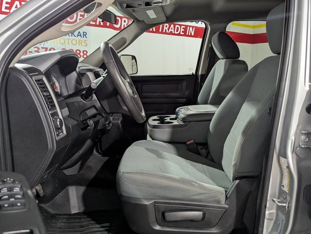 2018 RAM 2500 6.4L 8 Cyl Tradesman 4x4 Crew Cab 6'4" Box