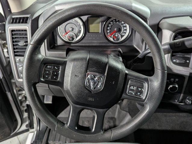 2018 RAM 2500 6.4L 8 Cyl Tradesman 4x4 Crew Cab 6'4" Box