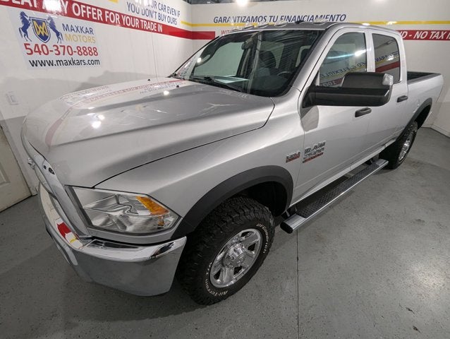 2018 RAM 2500 6.4L 8 Cyl Tradesman 4x4 Crew Cab 6'4" Box