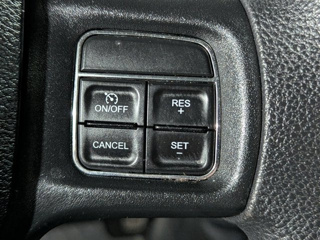 2018 RAM 2500 6.4L 8 Cyl Tradesman 4x4 Crew Cab 6'4" Box