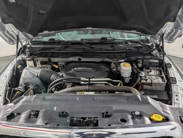 2018 RAM 2500 6.4L 8 Cyl Tradesman 4x4 Crew Cab 6'4" Box