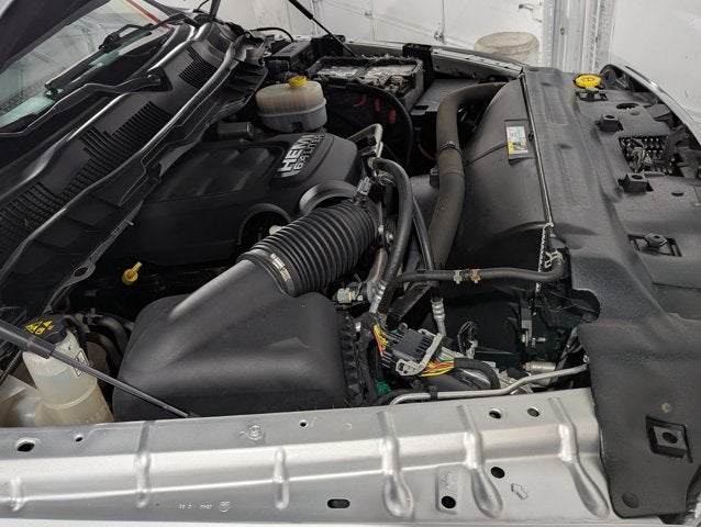 2018 RAM 2500 6.4L 8 Cyl Tradesman 4x4 Crew Cab 6'4" Box