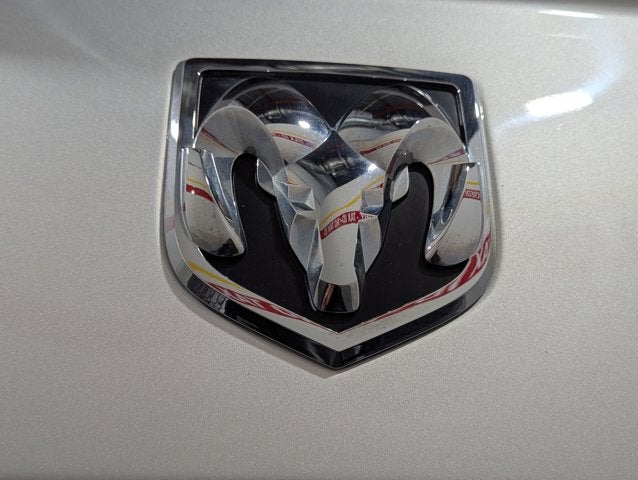 2018 RAM 2500 6.4L 8 Cyl Tradesman 4x4 Crew Cab 6'4" Box