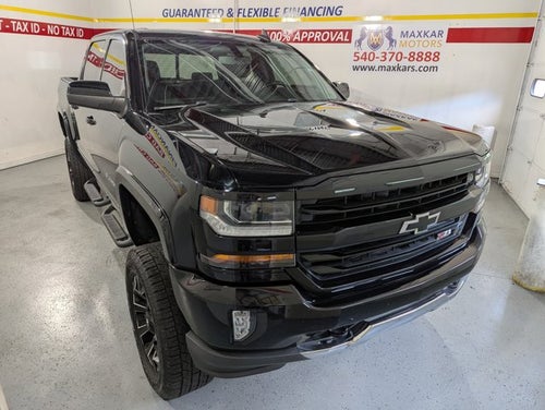 2018 Chevrolet Silverado 1500 5.3L 8 Cyl Z71 4WD Crew Cab 143.5" LT w/2LT