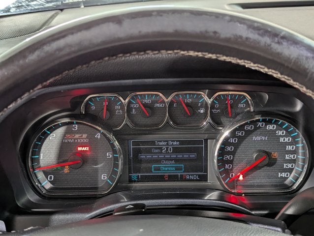 2018 Chevrolet Silverado 1500 5.3L 8 Cyl Z71 4WD Crew Cab 143.5" LT w/2LT