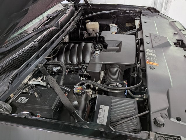 2018 Chevrolet Silverado 1500 5.3L 8 Cyl Z71 4WD Crew Cab 143.5" LT w/2LT