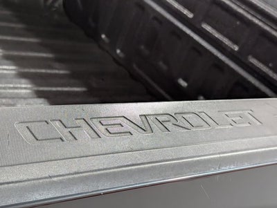 2018 Chevrolet Silverado 1500 5.3L 8 Cyl Z71 4WD Crew Cab 143.5" LT w/2LT