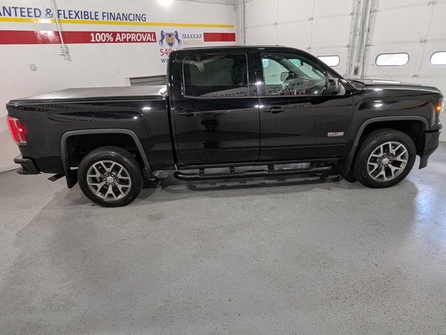 2017 GMC Sierra 1500 5.3L 8 Cyl 4WD SLT