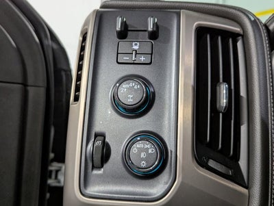 2018 GMC Sierra 1500 4WD Crew Cab 143.5" Denali